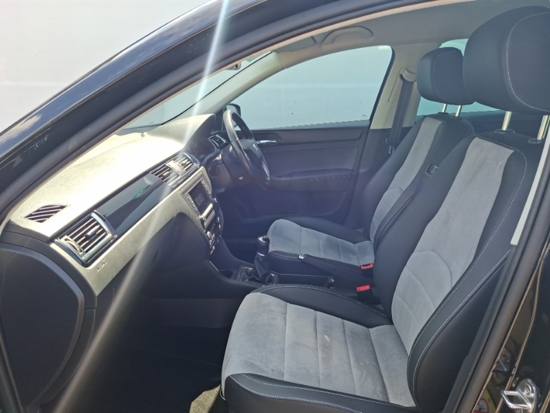 Seat Toledo 1.0L Tsi Xcellence 109 Bhp Black #5