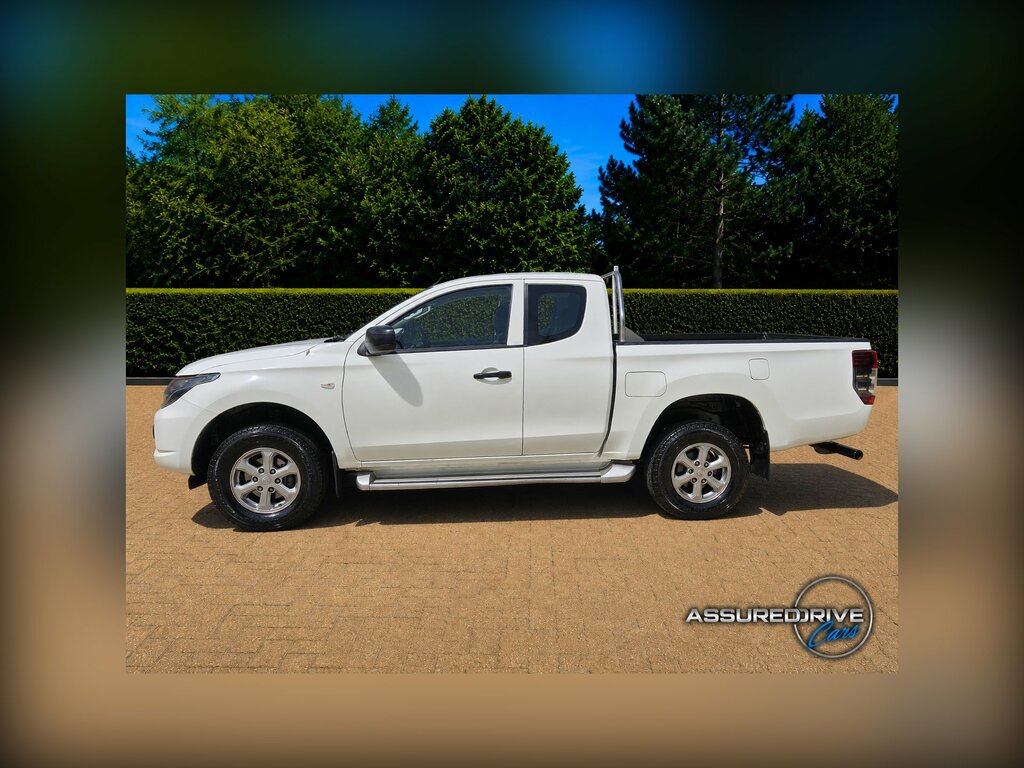 Mitsubishi L200 2.4 Di-d Cc 4Life Pickup Double Cab Man White #5