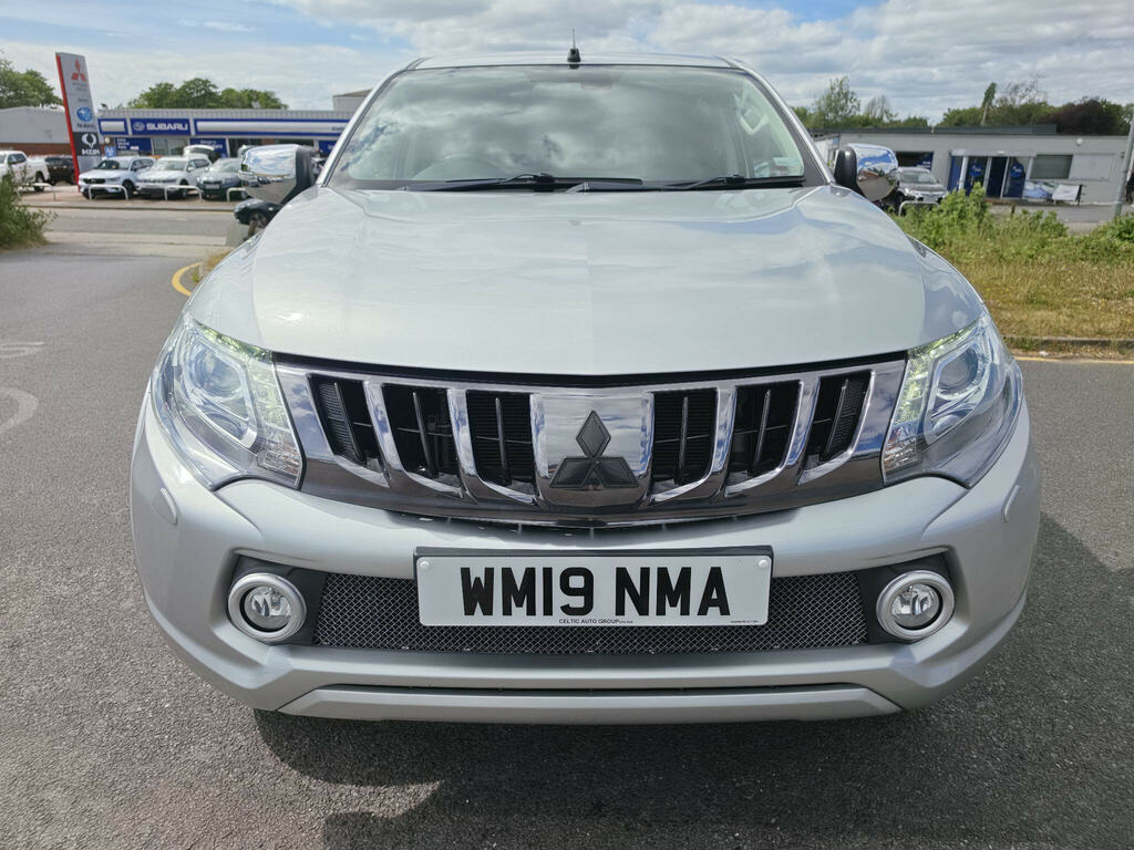 Mitsubishi L200 2.4 Di-d Dc Barbarian 4Wd Euro 6 Silver #2