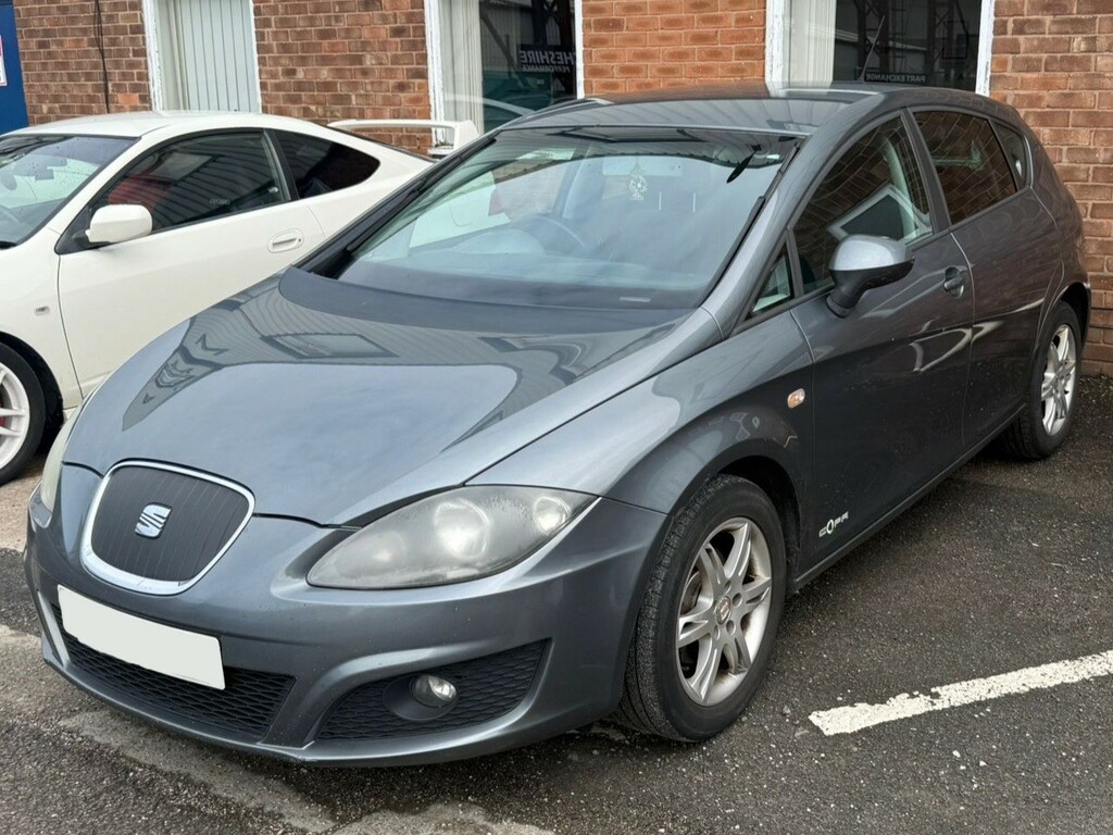 Seat Leon Hatchback 1.6 Tdi Ecomotive Cr Se Copa 2012 Grey