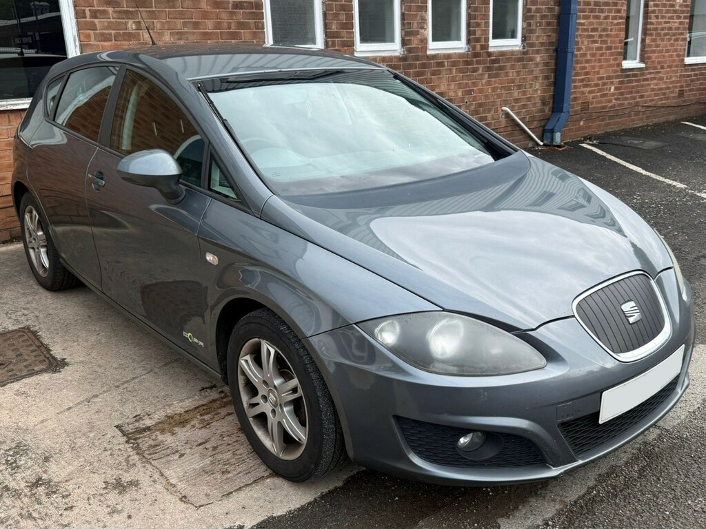 Seat Leon Hatchback 1.6 Tdi Ecomotive Cr Se Copa 2012 Grey #2