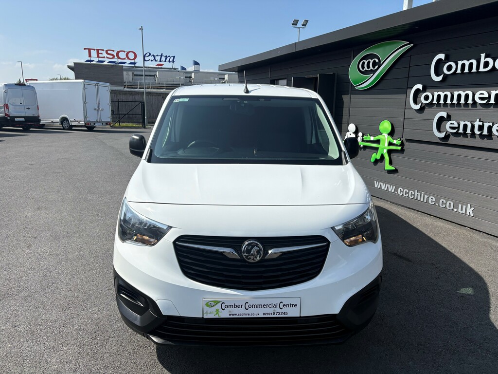 Vauxhall Combo 2300 1.5 100Ps H1l2 Dynamic White #2