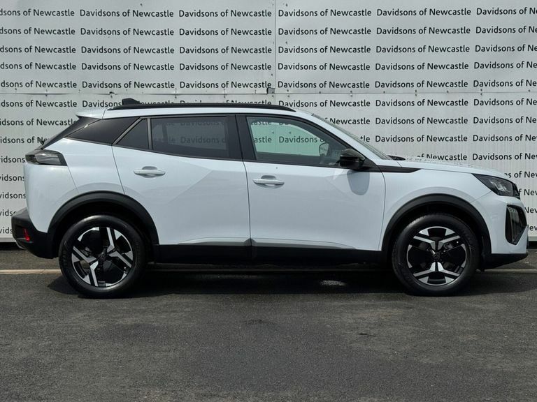Peugeot 2008 1.2 Puretech Allure Suv Euro 6 White #4