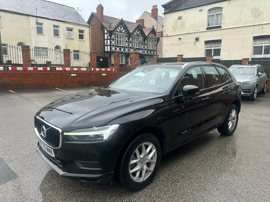 Volvo XC60 2L Momentum Black #2