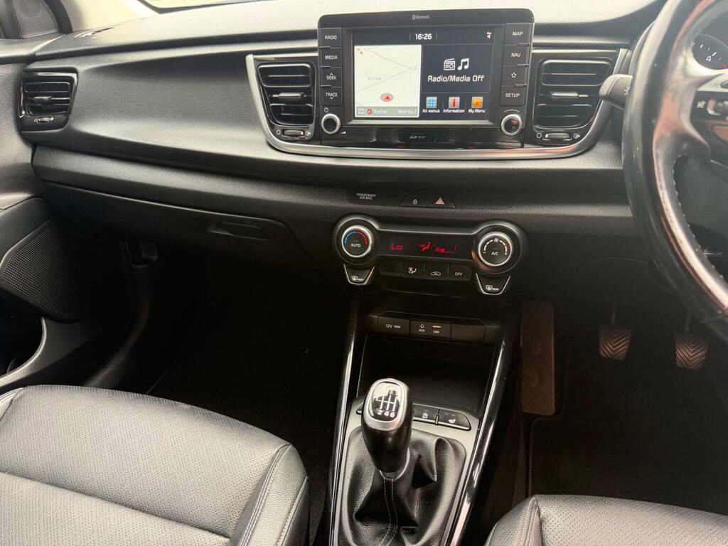 Kia RIO Hatchback 1.4 Crdi 3 Euro 6 Ss 201818 Silver #6