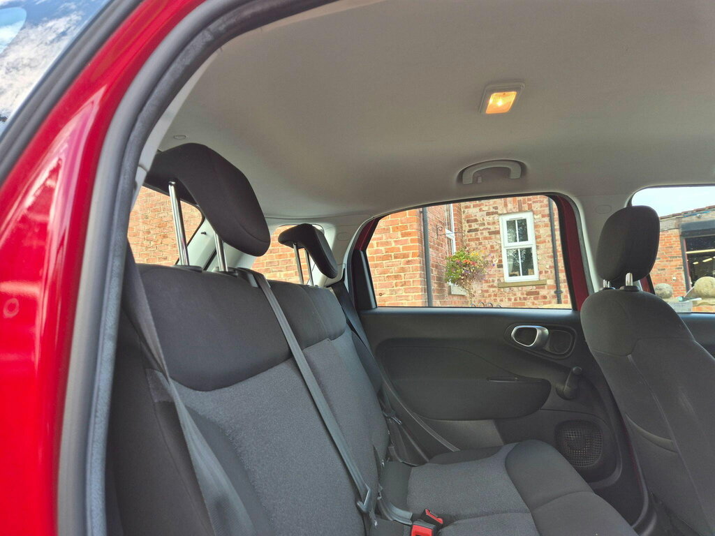 Fiat 500L Urban White #15