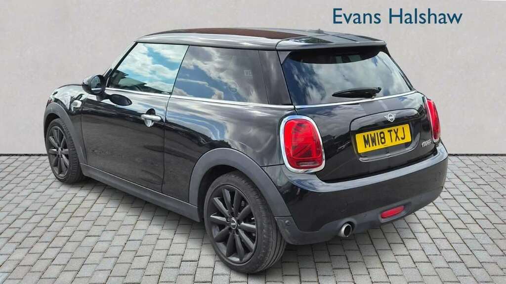 Mini Hatch 1.5 Cooper II 2018 Black #2