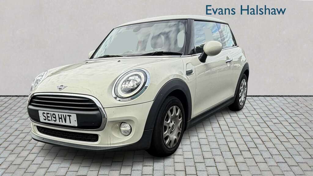 Mini Hatch 1.5 One Classic II 2019 White #2