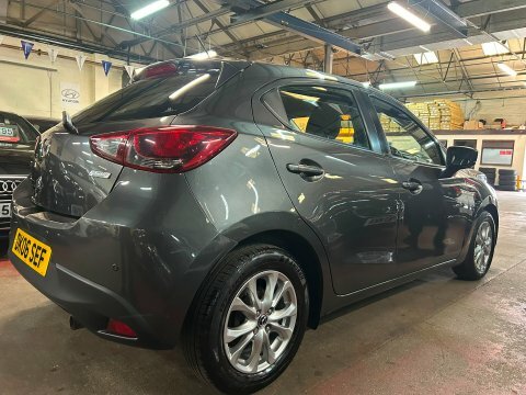 Mazda 2 Se-l Plus Grey #6