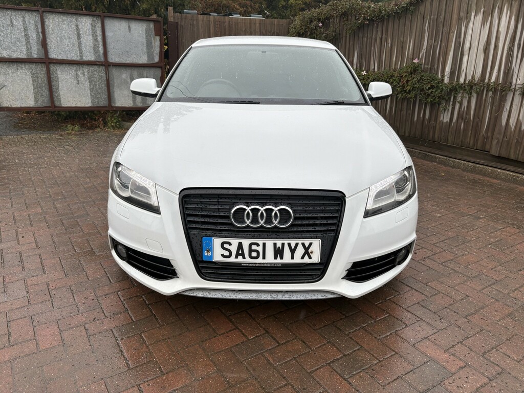 Audi A3 2.0 Tdi Black Edition 201161 White #2