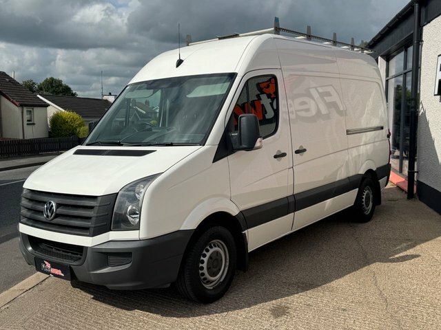 Volkswagen Crafter Crafter Cr35 Tdi Bluemotion Technology Red #3