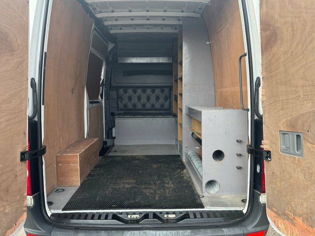 Volkswagen Crafter Crafter Cr35 Tdi Bluemotion Technology Red #8