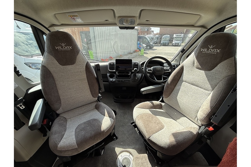 Deepal S07 160Kw Ultra 80Kwh Estate Black #21