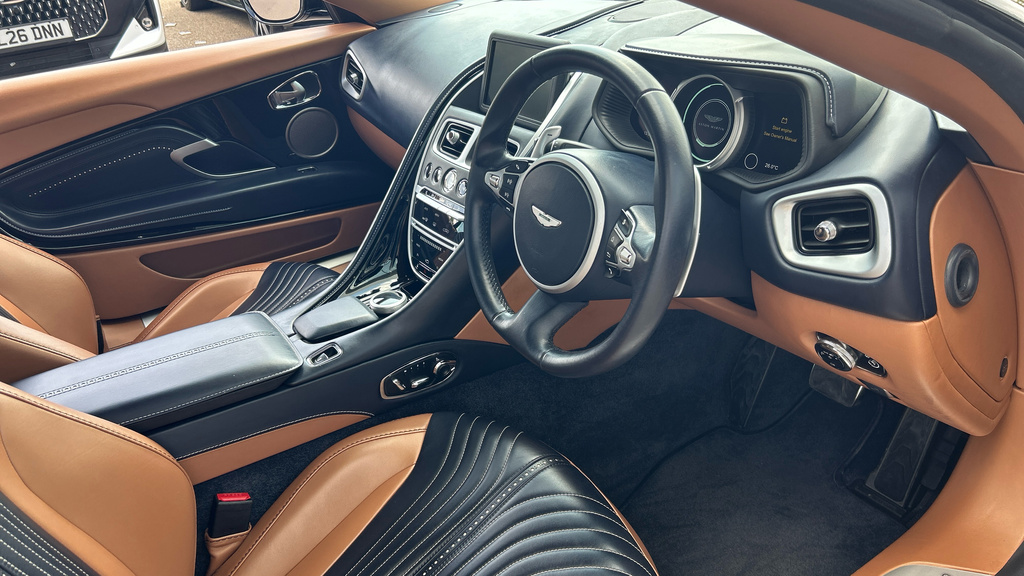 Aston Martin DB11 5.2 V12 Euro 6 Ss White #20