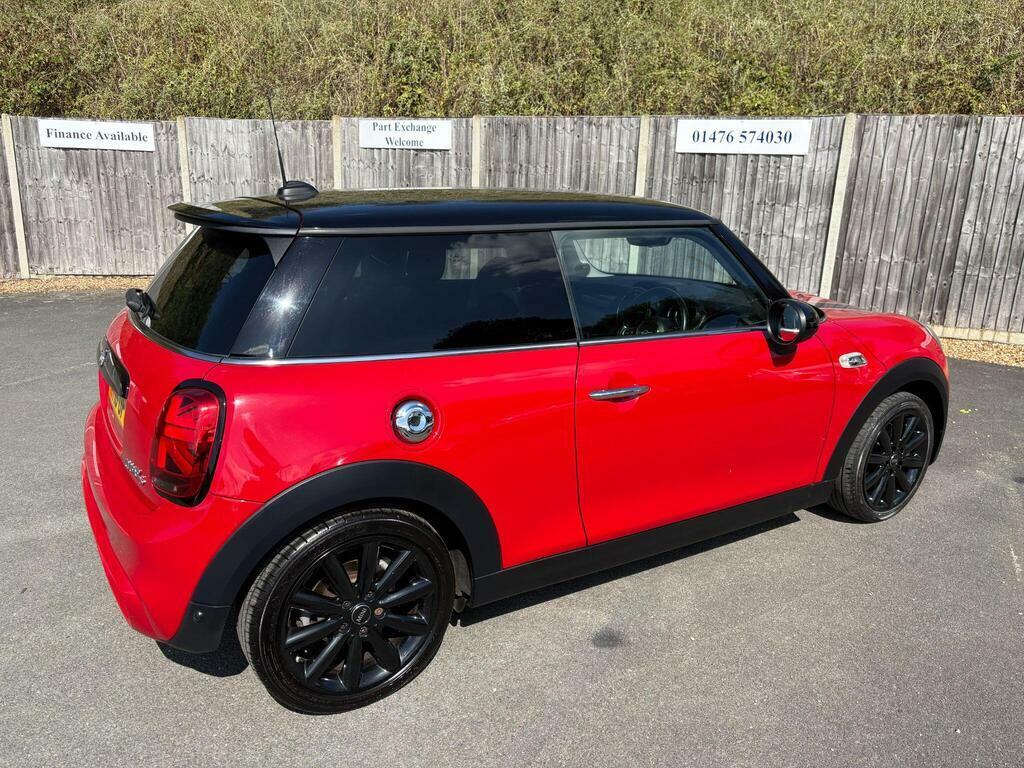 Mini Hatch 2.0 Cooper S Euro 6 S S Red #4