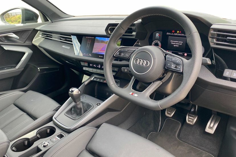 Audi A3 1.5 Tfsi Black Edition Sportback Grey #6