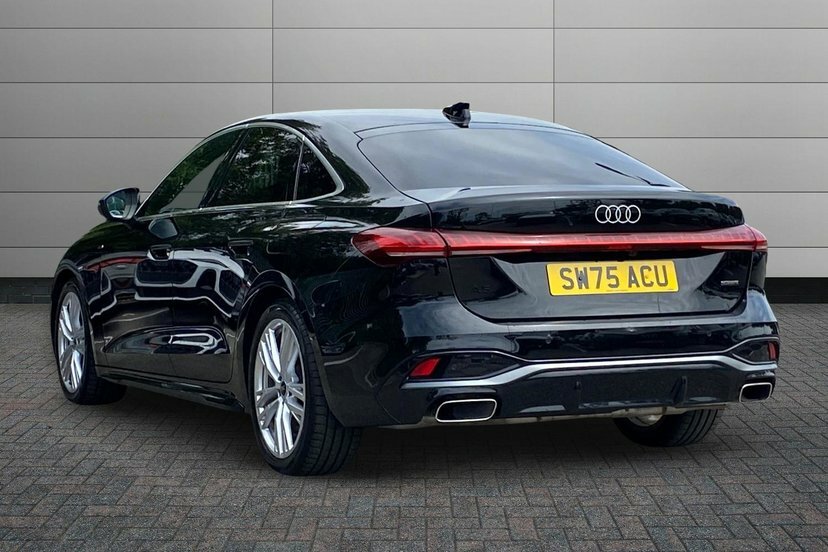 Audi A5 2.0 E-hybrid 25.9Kwh S Line Saloon Plug Black #3