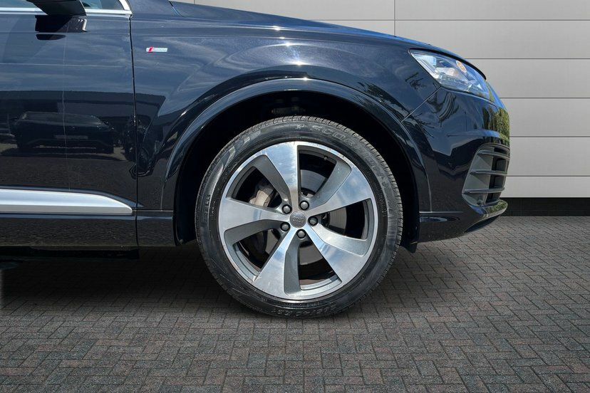 Audi Q7 3.0 Tdi V6 S Line Suv Tiptronic Quattro Black #5
