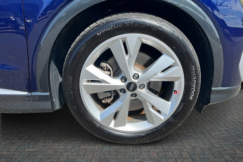 Audi Q4 E Tron 45 S Line Suv 82Kwh 286 Ps LM25VCC Blue #5