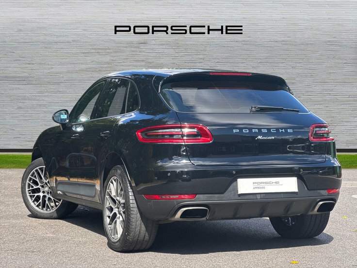 Porsche Macan 2.0T Suv Pdk 4Wd 252 Ps Black #2