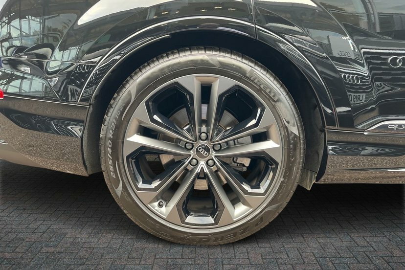 Audi Q7 3.0 Tdi V6 Black Edition Suv Tiptronic Black #5