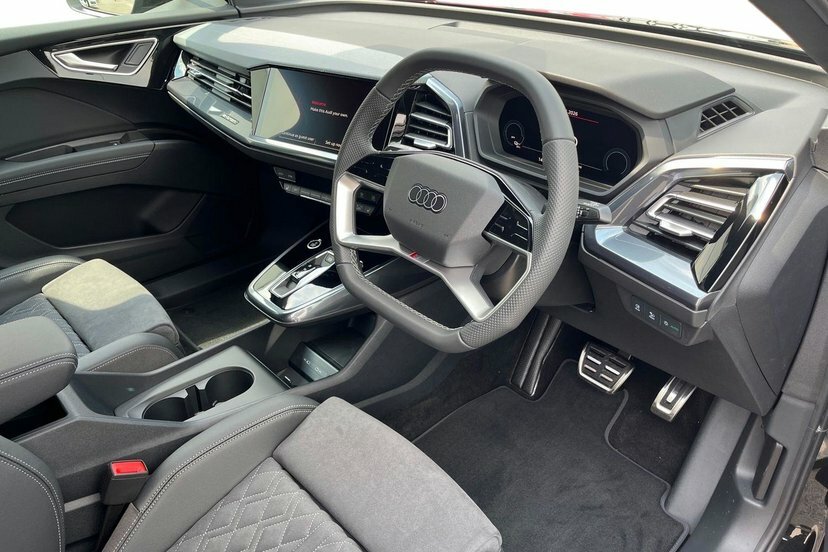 Audi Q4 E Tron 45 Black Edition Suv Quattro 82K AO26TUV Black #6