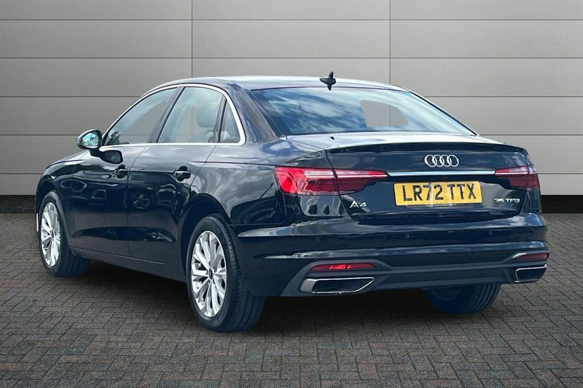 Audi A4 2.0 Tfsi 35 Technik Saloon S Tronic 15 LR72TTX Black #3
