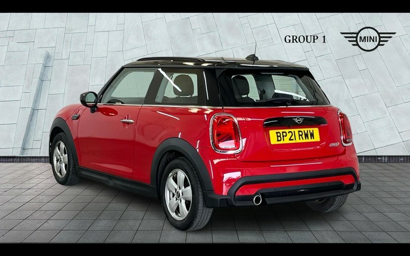 Mini Hatch 3-Door Hatch Cooper Classic Red #2