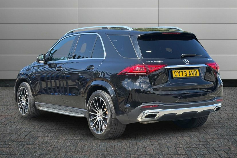 Mercedes-Benz GLE Class Gle400d Amg Line Premium Black #2