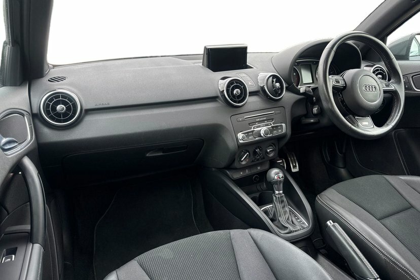 Audi A1 1.4 Tfsi S Line Sportback S Tronic 125 Grey #2