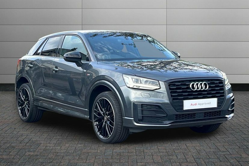 Audi Q2 1.5 Tfsi Cod 35 Black Edition Suv Manua Grey