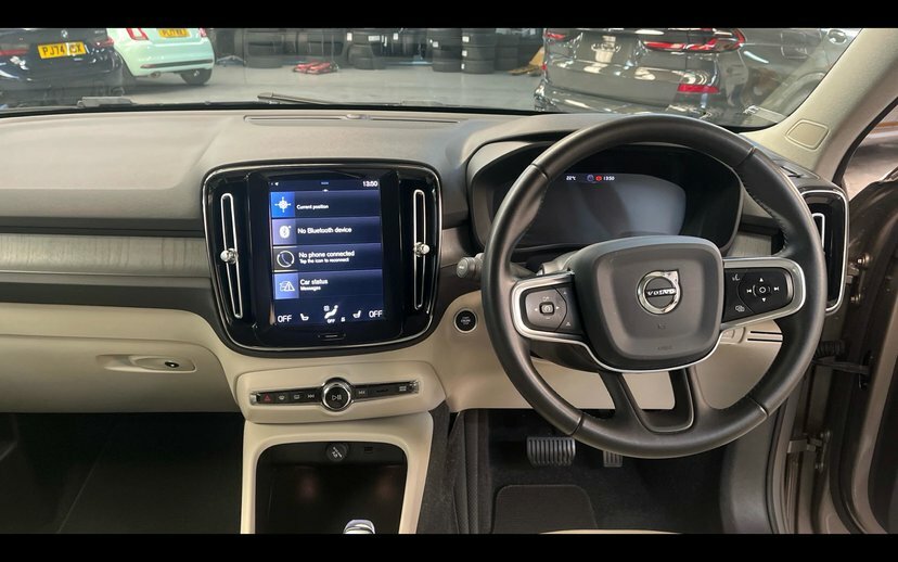 Volvo XC40 2.0 T4 Inscription Pro Suv 190 Ps Grey #5