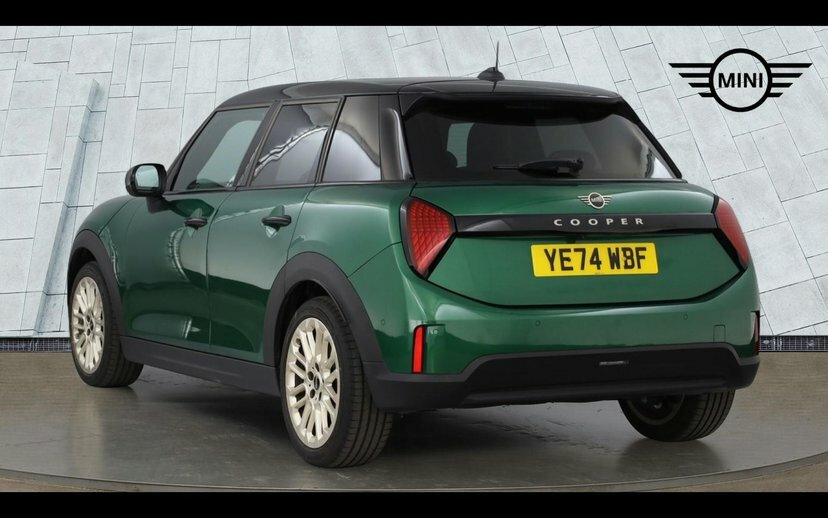 Mini Hatch Cooper C Green #2