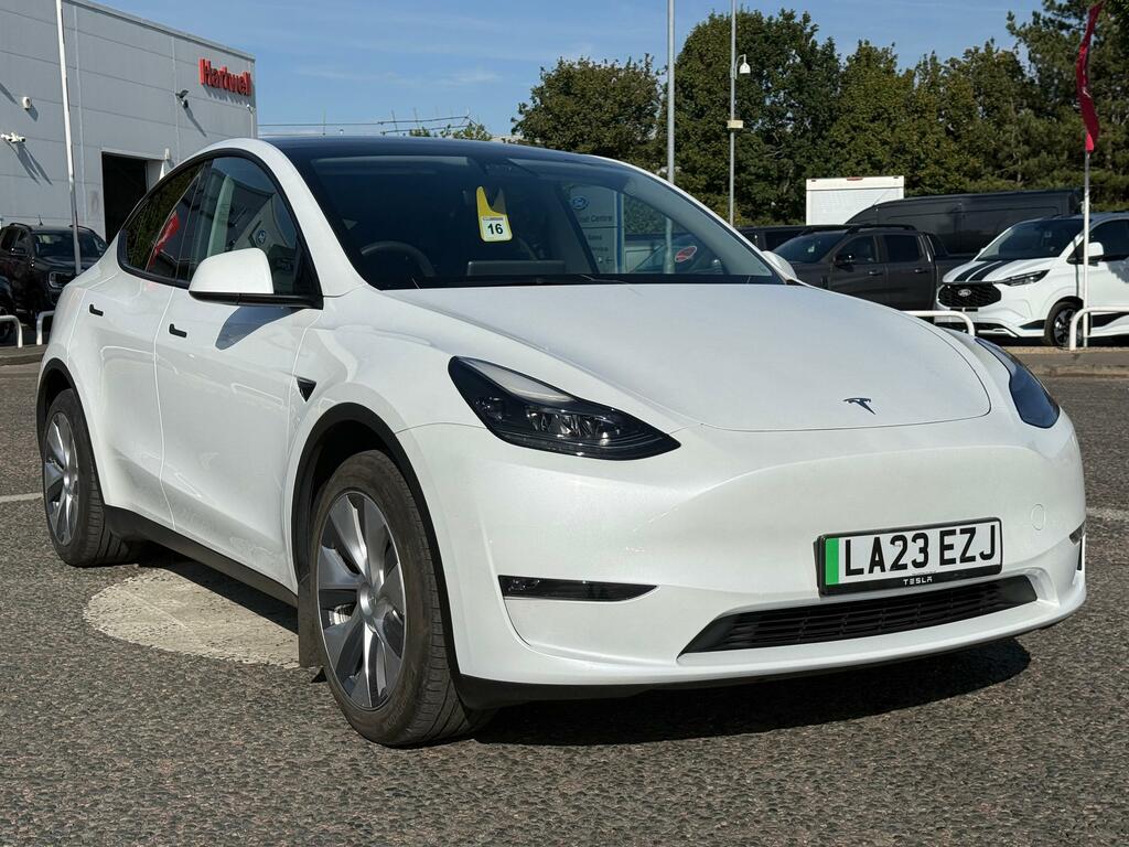 Tesla Model Y Dual Motor Long Range Suv 4Wde White
