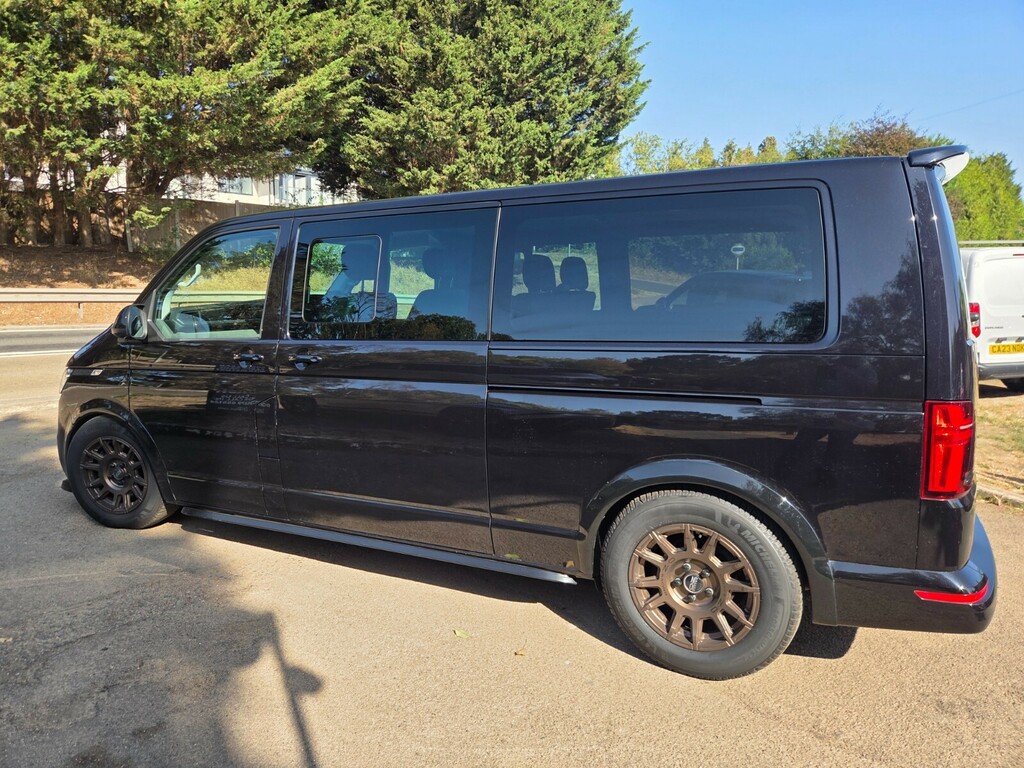 Volkswagen Transporter Shuttle 2.0 Tdi Bmt 199Ps Se Highline Kombi HJ70XSF Black #2