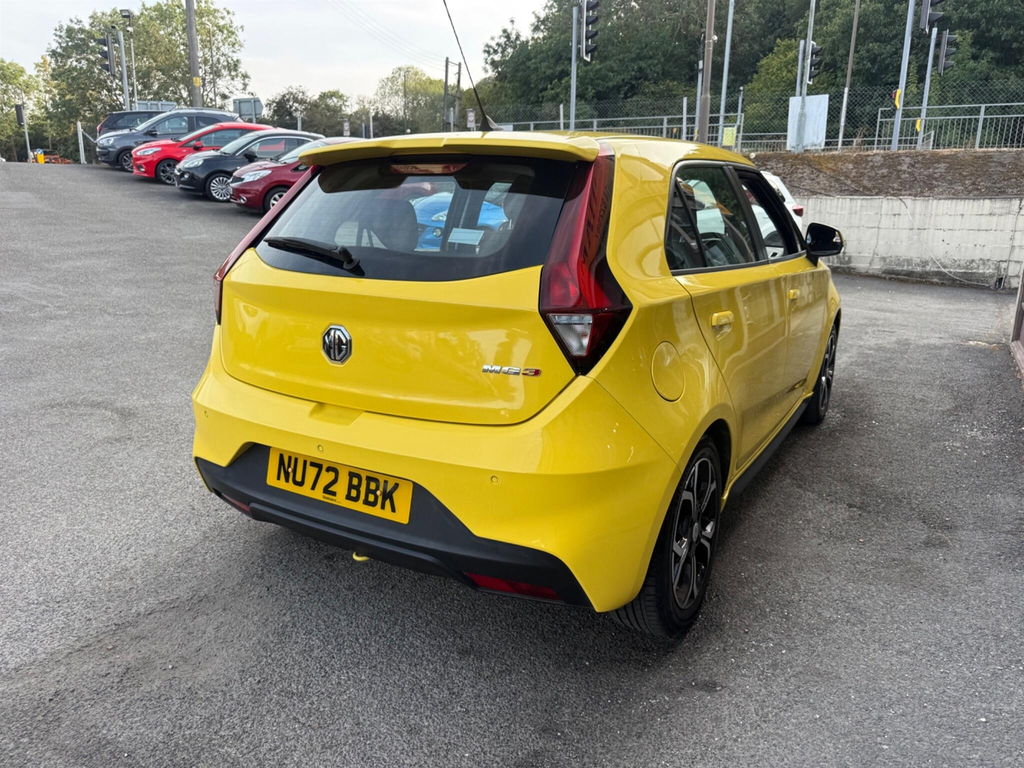 MG MG3 1.5 Vti-tech Excite Euro 6 Ss Yellow #4