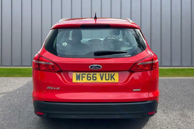 Ford Focus 1.0T Ecoboost Titanium Euro 6 Ss Red #5