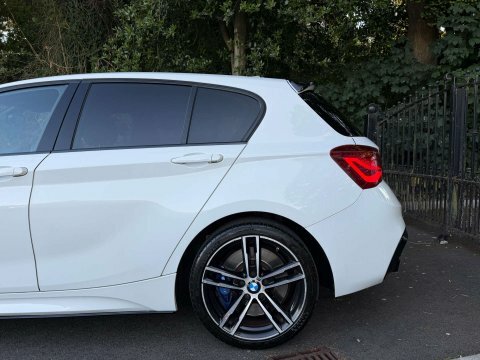 BMW 1 Series 1.5 118I M YK18MEU White #6
