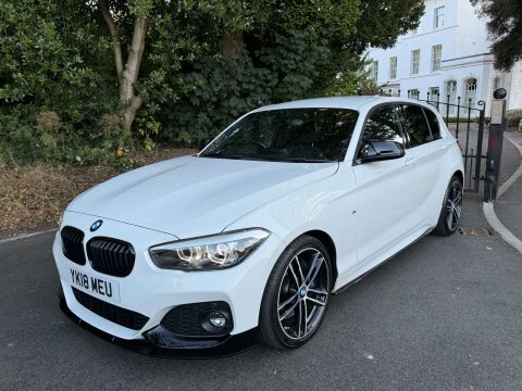 BMW 1 Series 1.5 118I M YK18MEU White