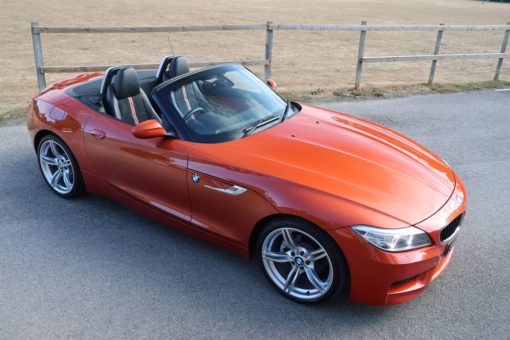 BMW Z4 2.0 20I M Sport Convertible Sdrive Orange