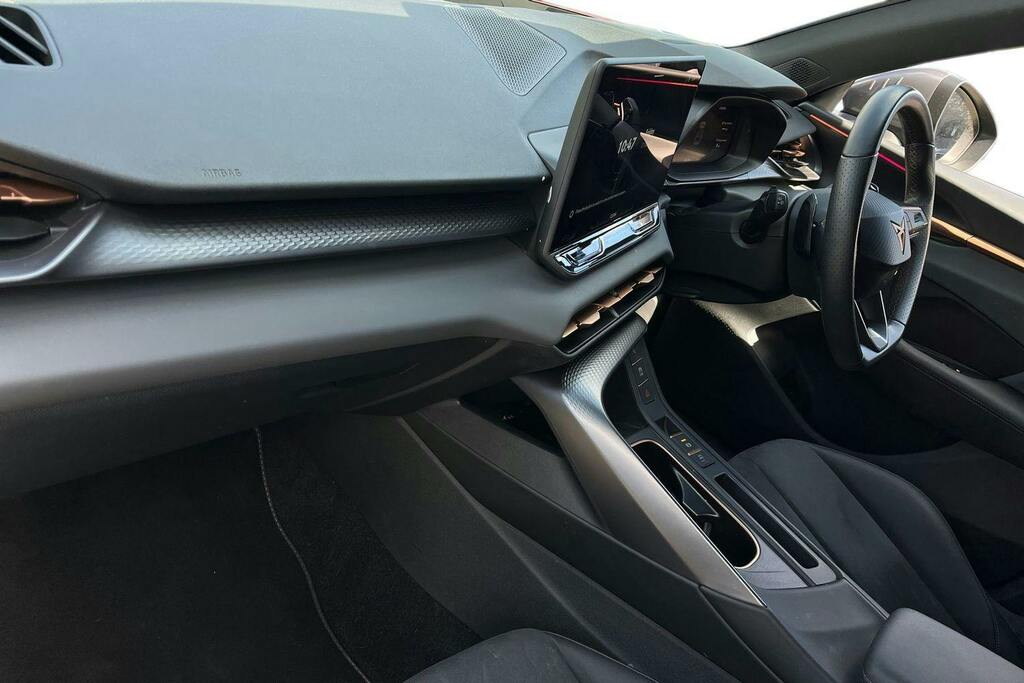 Cupra Terramar 1.5 Etsi V2 Suv Hybrid Dsg Black #2