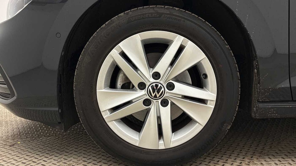 Volkswagen Golf 1.0 Etsi Mhev Life Hatchback Hybrid Dsg Grey #5