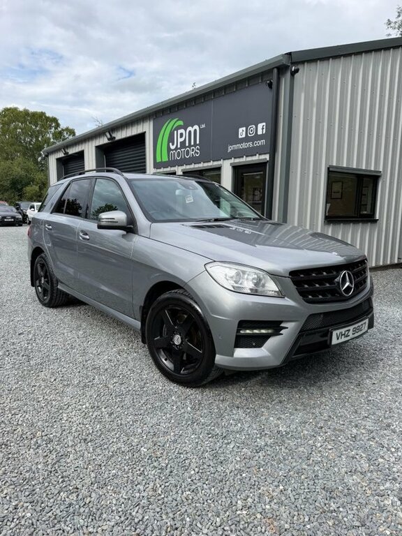 Mercedes-Benz M Class 2014 2.1 Ml250 Bluetec Amg Sport Suv G- Silver