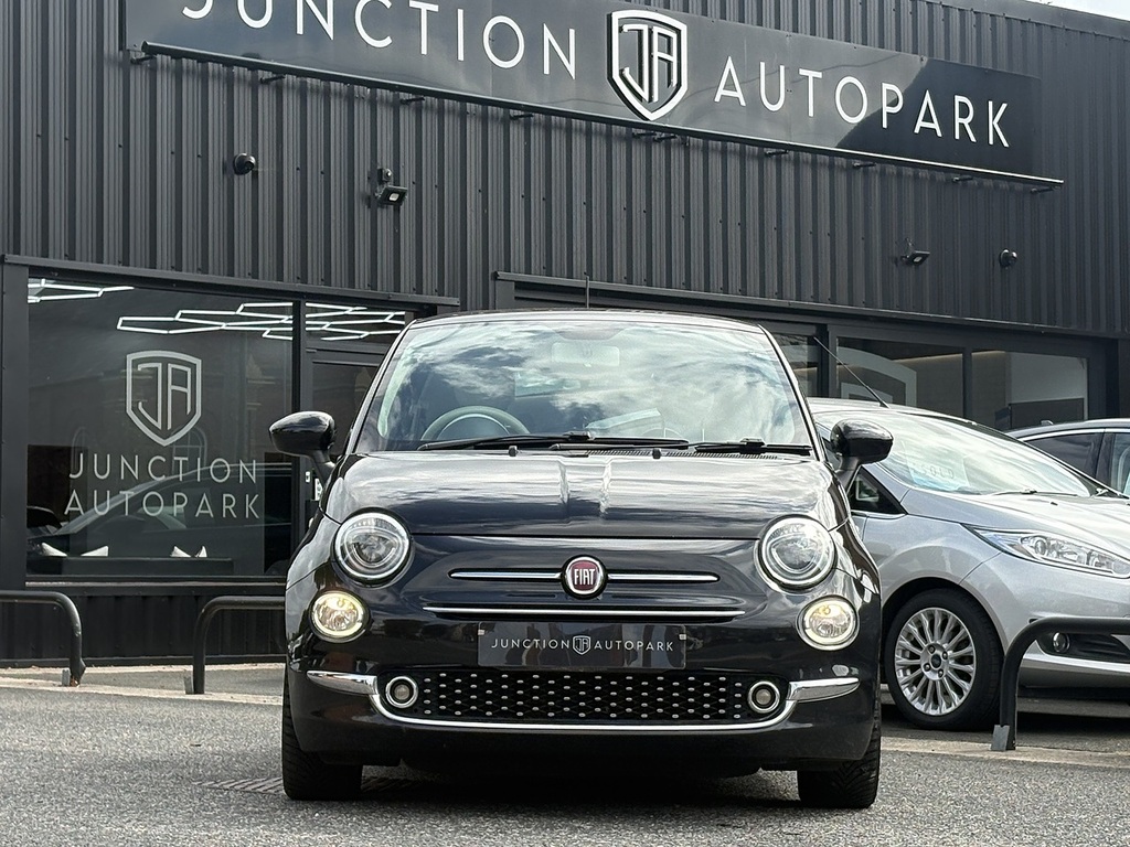 Fiat 500 Lounge Black #2