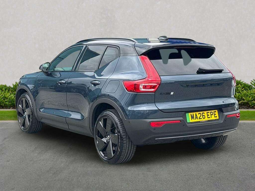 Volvo EX40 185Kw Ext Range Ultra Black Edition 78Kwh Blue #5