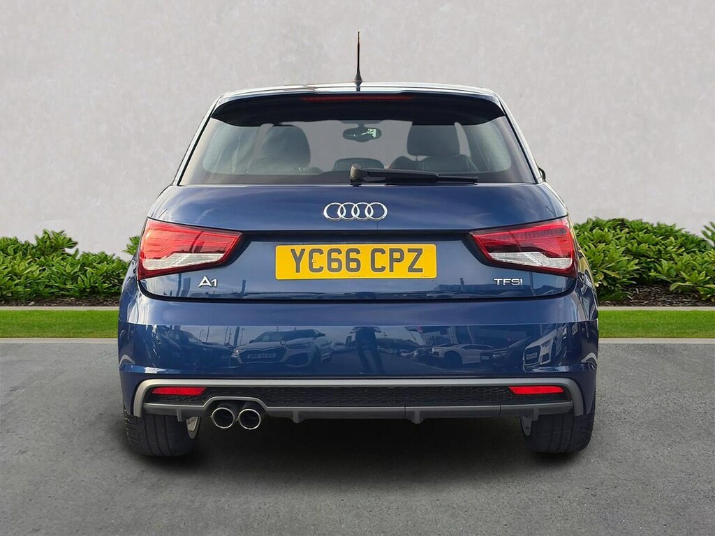 Audi A1 1.4 Tfsi Cod S Line Sportback Eu Blue #4