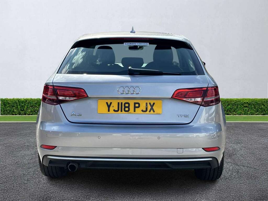 Audi A3 1.0 Tfsi Sport Silver #4