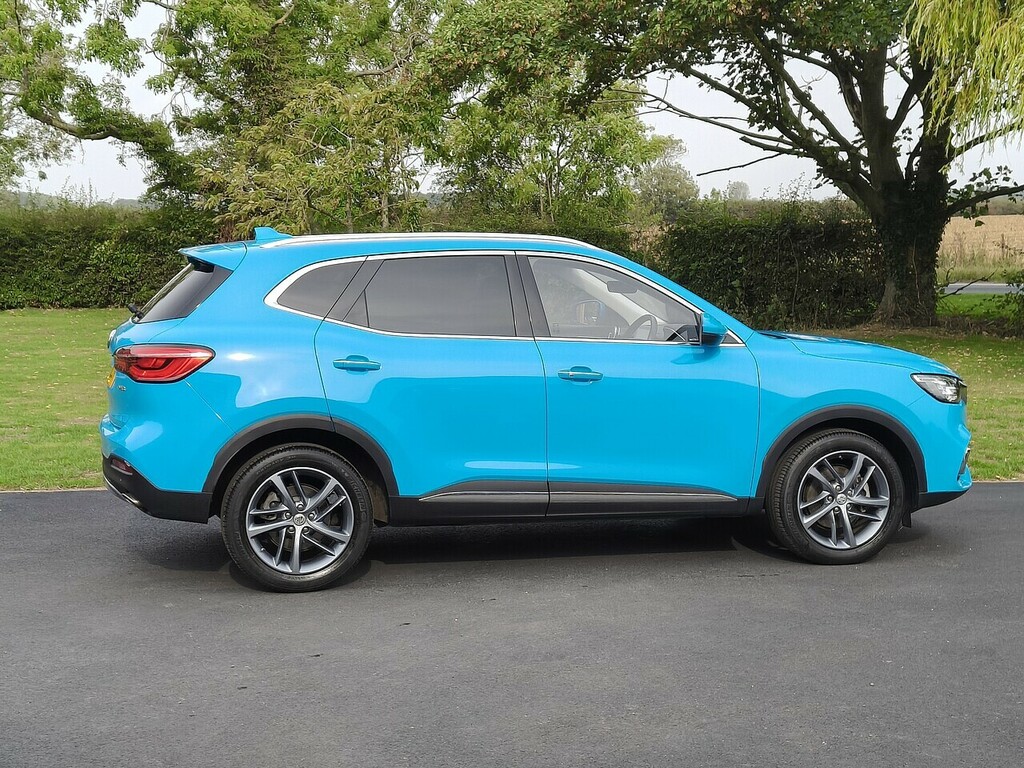 MG HS Exclusive Blue #4