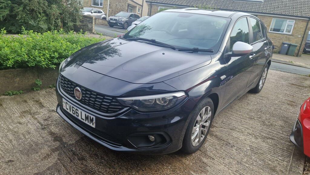 Fiat Tipo 1.6 Multijetii Easy Plus Euro 6 Ss Black