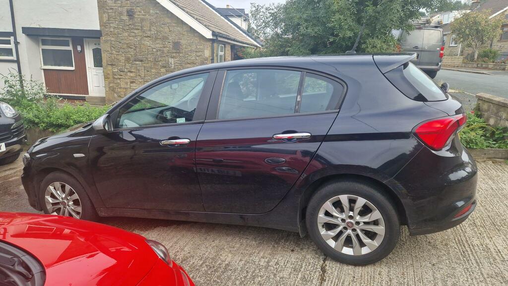 Fiat Tipo 1.6 Multijetii Easy Plus Euro 6 Ss Black #2